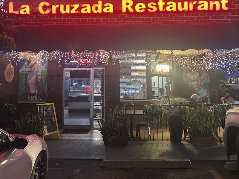La Cruzada Restaurant exterior